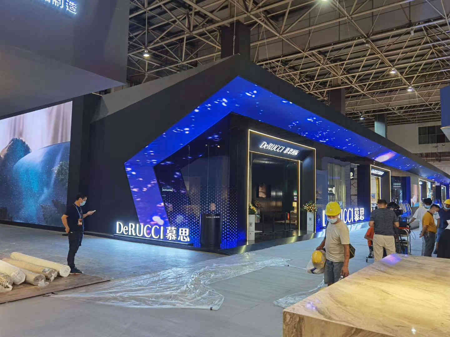 深圳展覽設(shè)計公司助力慕思驚艷亮相深圳展臺搭建
